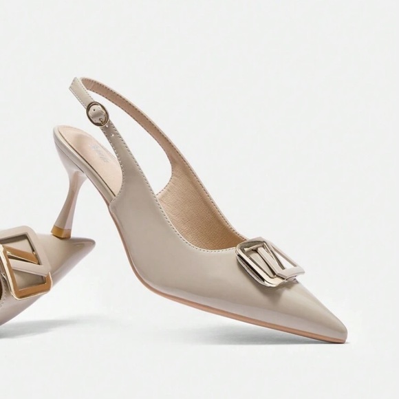 Elegant apricot Slingback Heels size 8